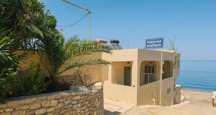 Beachfront Panorama Aprtmnt - Kythira Seafront Gem