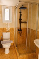 1 habitación y acceso a internet 