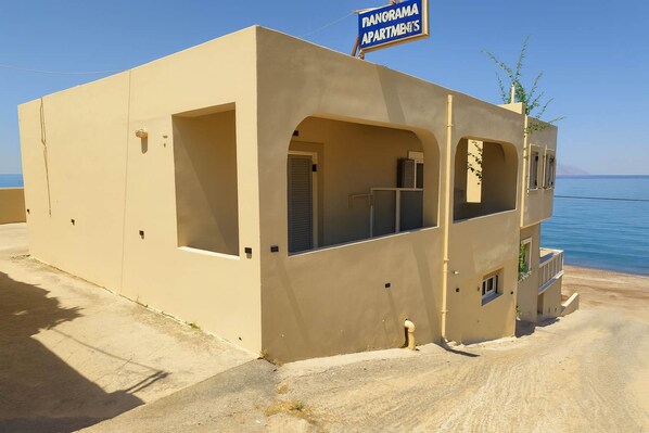 Studio | 1 bedroom, Internet