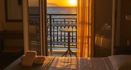 Beachfront Panorama Apartm - Kythira Seaside Gem