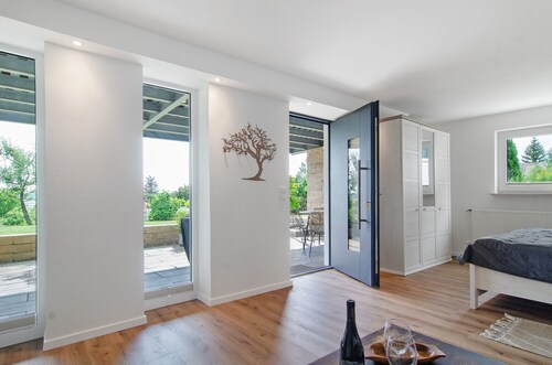 Ferienwohnung '1' mit gemeinsamer Terrasse, gemeinsamem Garten und WLAN