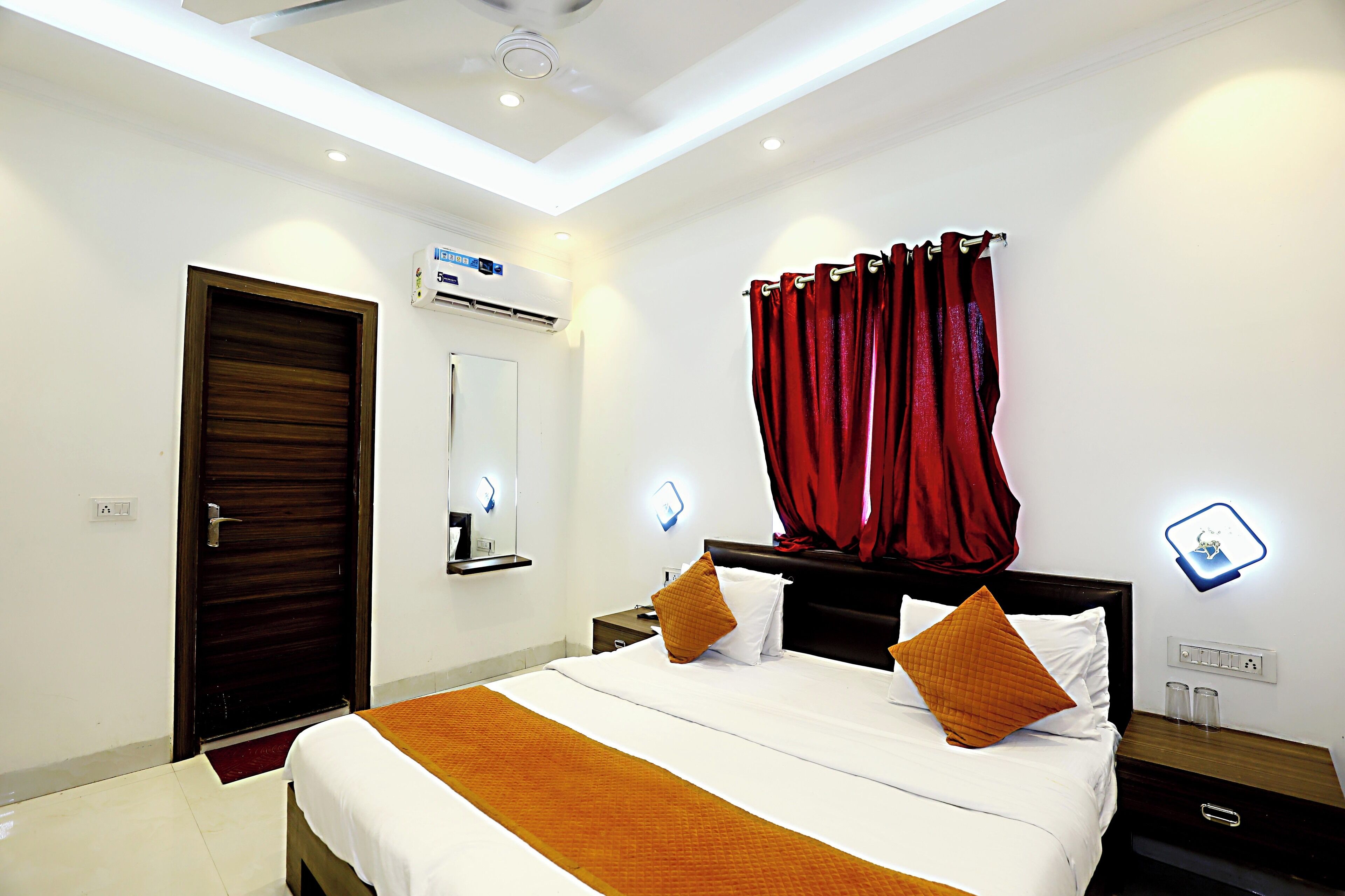 Photo - Hotel Ashok Palace