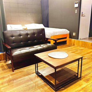 1 dormitori, wifi i roba de llit 