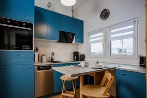 Oven, stovetop, dishwasher