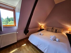 3 quartos, Wi-Fi, roupa de cama