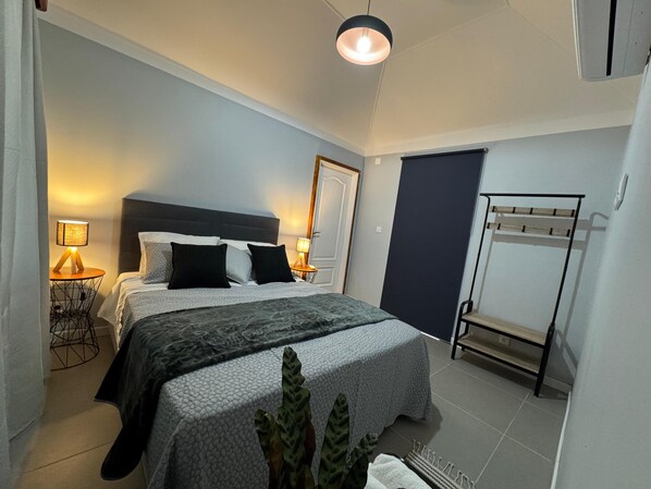 1 bedroom, free WiFi, bed sheets