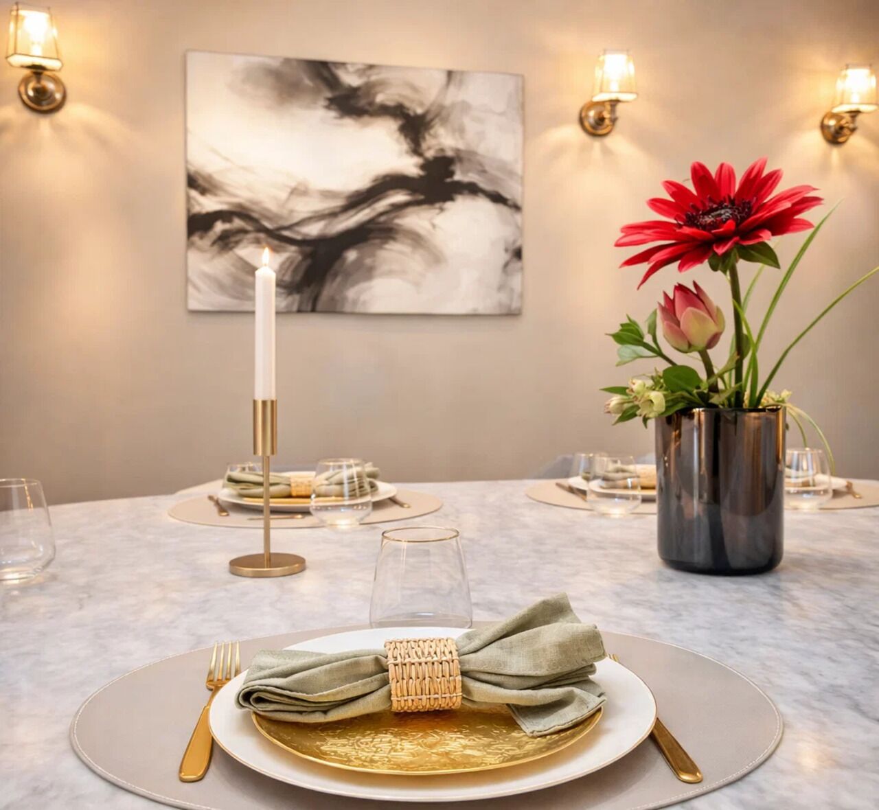 Deluxe appartement, uitzicht op de binnenplaats | Dineerruimte