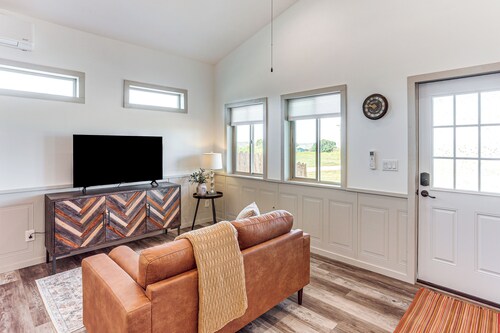 Mountain Escape Nestled in Quaint, Historic Mancos