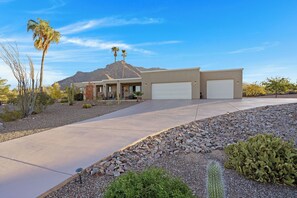 Maison (5 Bedrooms) | Intérieur