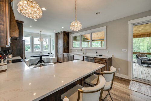 14 Mi to Mammoth Cave NP: Spacious Family Home