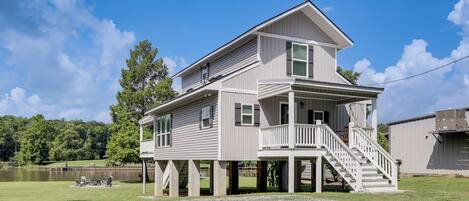 House (3 Bedrooms) | Front of property