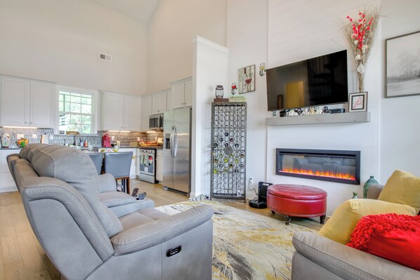 Cottage (2 Bedrooms) | Front of property - Walk to Marina: Lake Greenwood Retreat w/ Hot Tub (Greenwood)