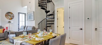 Walk to Marina: Lake Greenwood Retreat w/ Hot Tub