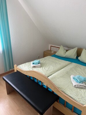1 bedroom, WiFi, bed sheets