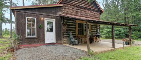 House (1 Bedroom) | Front of property