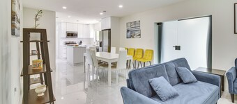 5 Mi to Beach: Group Getaway w/ Yard in Miami