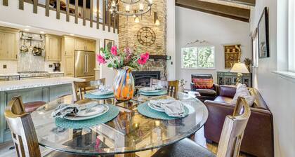 Walk to Diamond Peak: Luxe Chalet w/ Mtn-view Deck