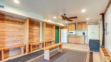 Rumah (6 Bedrooms) | Interior