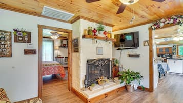 Rumah (2 Bedrooms) | Interior