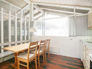 House | Interior - 6 Person Holiday Home on a Holiday Park in Hanstholm (Hanstholm)