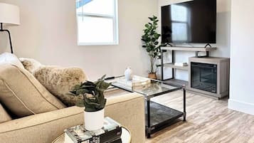 House | 4 bedrooms, Internet