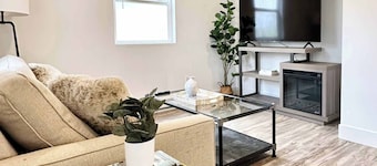 Astoria 4BR Nr Riverwalk Fishing Coastal Views
