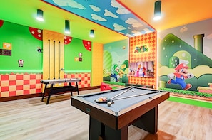 House | 8 bedrooms, Internet