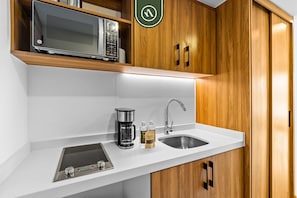 1 habitación y acceso a internet 