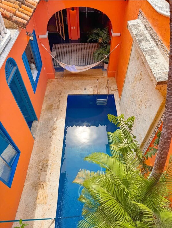 Rumah | 4 kamar tidur