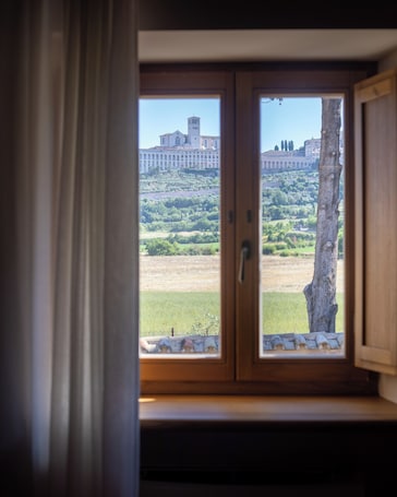 Superior suite con sauna, bagno turco, doccia emozionale e vasca idromassaggio privata | Vista dalla camera. Ascesi Resort