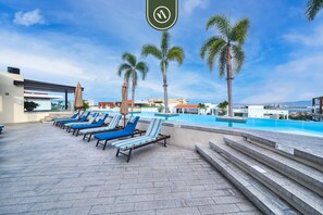 Apartemen, akses difabel | 2 kamar tidur dan internet