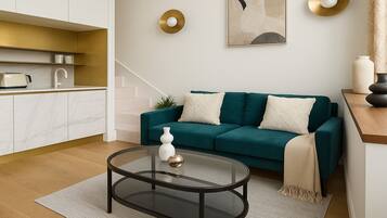 Studio | Living area