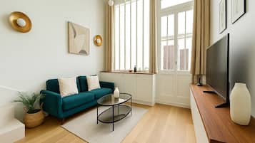 Studio | Living area