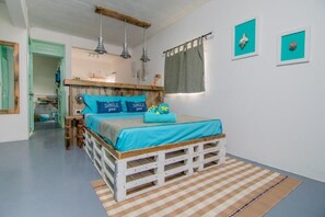 Bügeleisen/Bügelbrett, WLAN, Bettwäsche