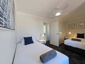 2 bedrooms, WiFi, bed sheets