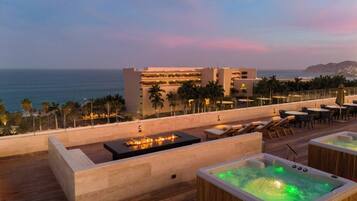 Departamento, 3 habitaciones, vista a la alberca | Alberca | Alberca al aire libre