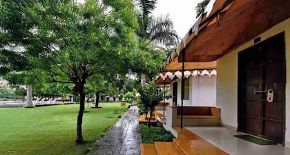 Pichola Vilas