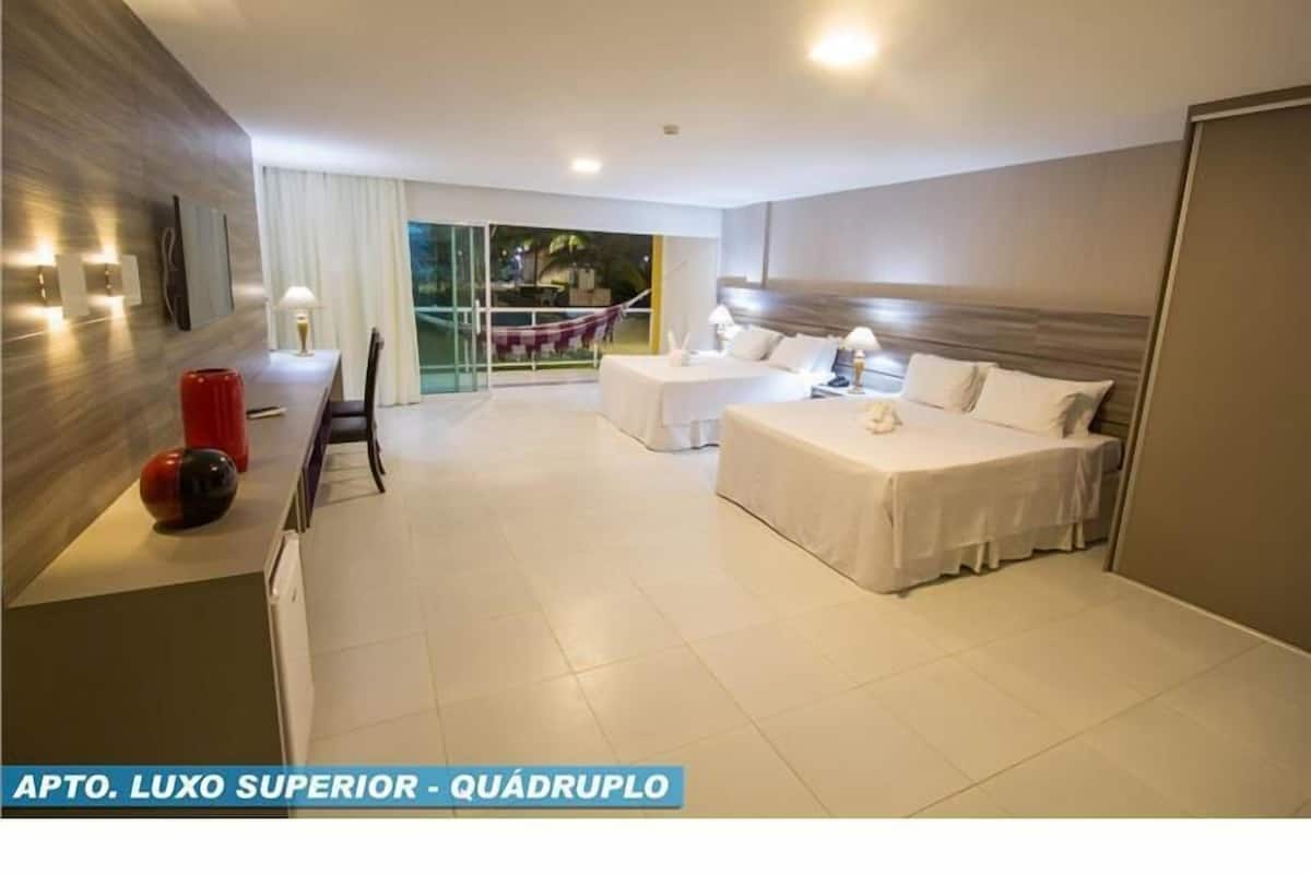 Luxury Room, Balcony | Hypo-allergenic bedding, free WiFi, bed sheets