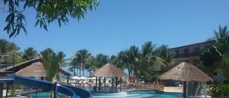Piscine extérieure