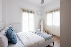 Apartment, 2 Bedrooms, Kitchen, City View | In-room safe, desk, laptop workspace, blackout drapes - Alex's 2-Bedroom Apartment in Athens (Athens)