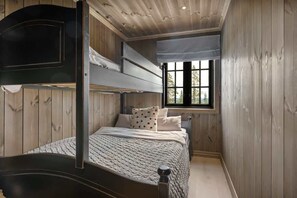 5 camere, ferro/asse da stiro, Wi-Fi, lenzuola