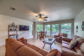 Kondominium, 2 kamar tidur | Area keluarga