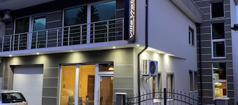 Villa Vratnica - Restaurant & Apartments