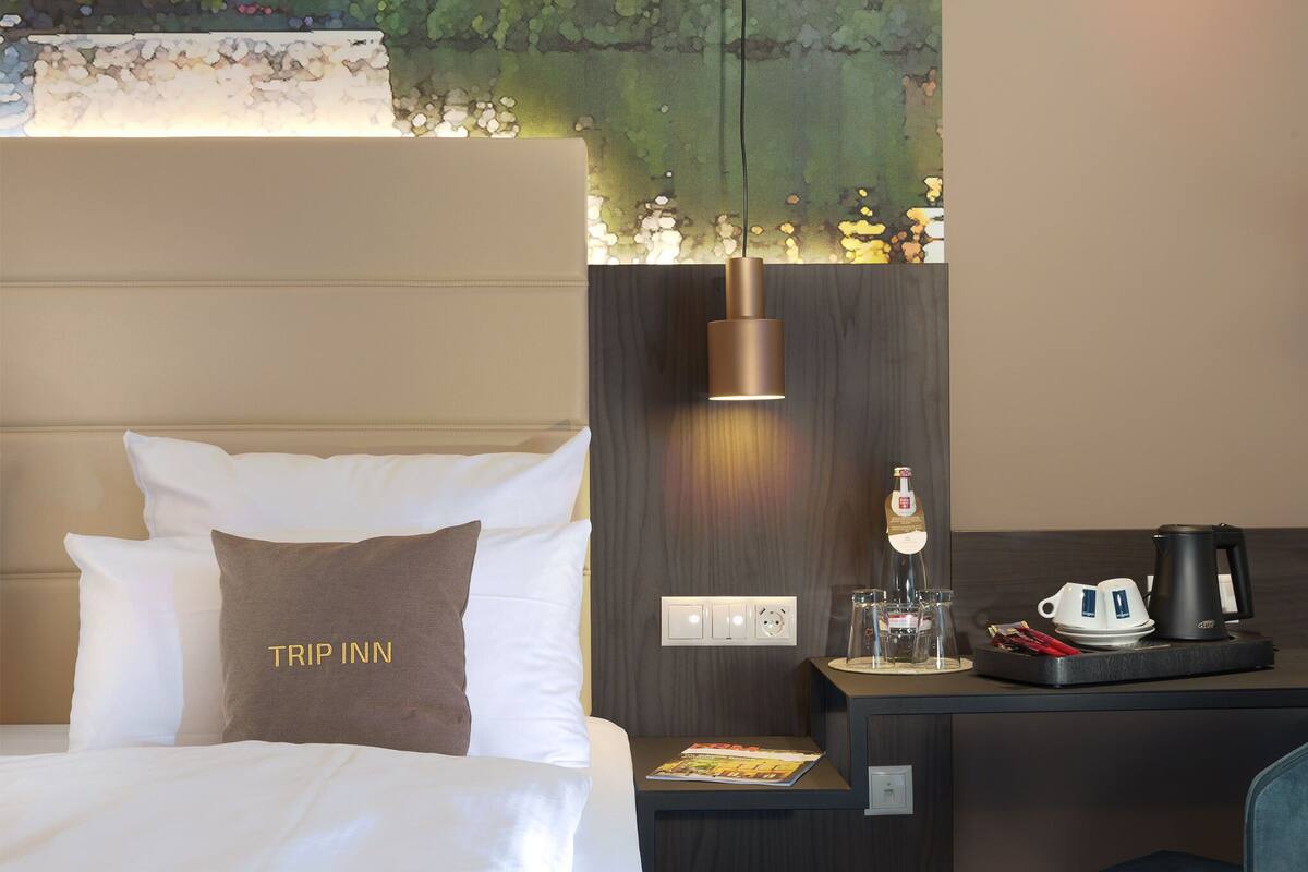 In-room safe, desk, blackout drapes, soundproofing