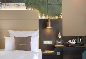 In-room safe, desk, blackout drapes, soundproofing