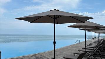 Piscina all'aperto