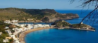 Beachfront Panorama Triple Room in Kythira