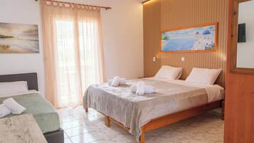 1 bedroom, iron/ironing board, travel crib, WiFi