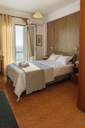 1 bedroom, iron/ironing board, travel cot, WiFi