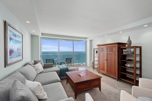 Smart TV - Ocean Front Luxury Beach Living! (Coronado)